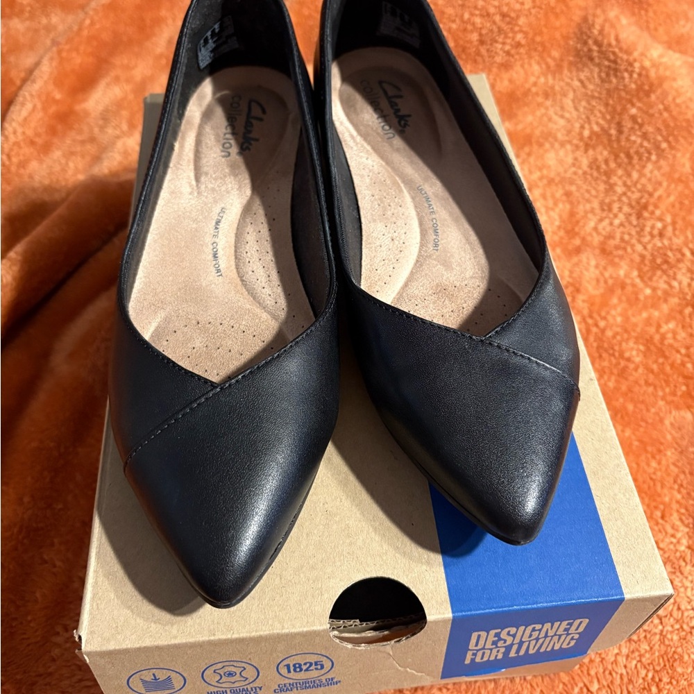 Clarks Women's Black Flats